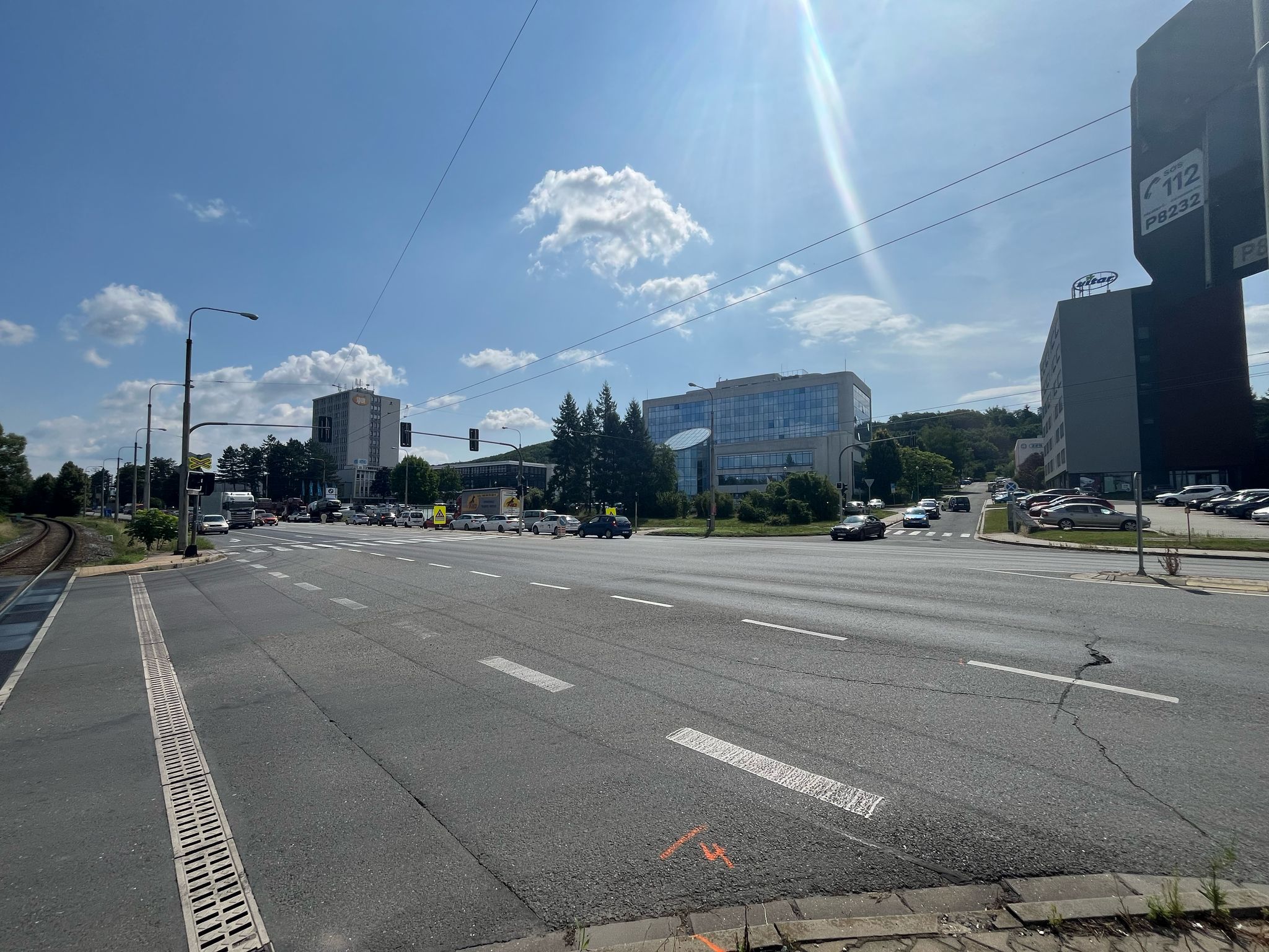 Provoz křižovatky obnoven!